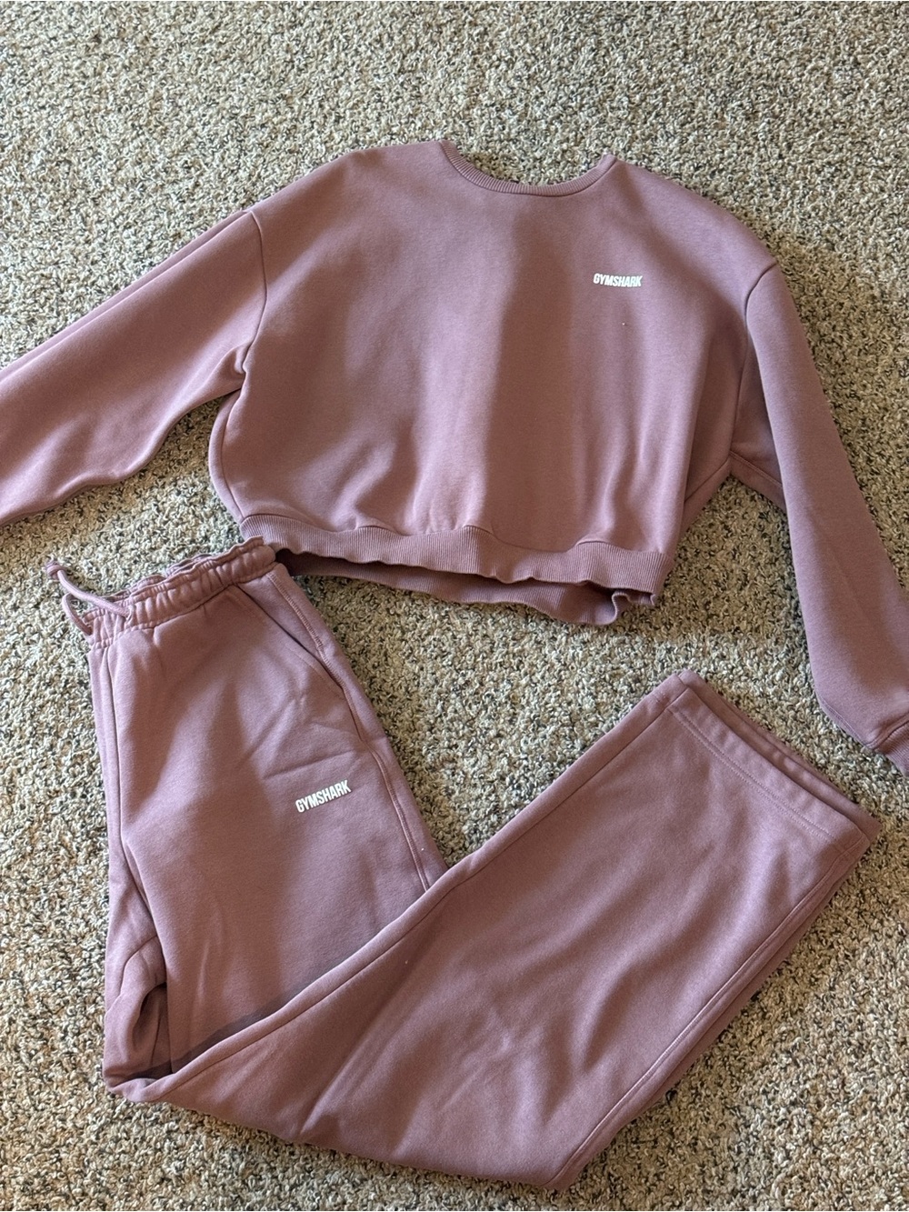 Gymshark Mauve Sweat set